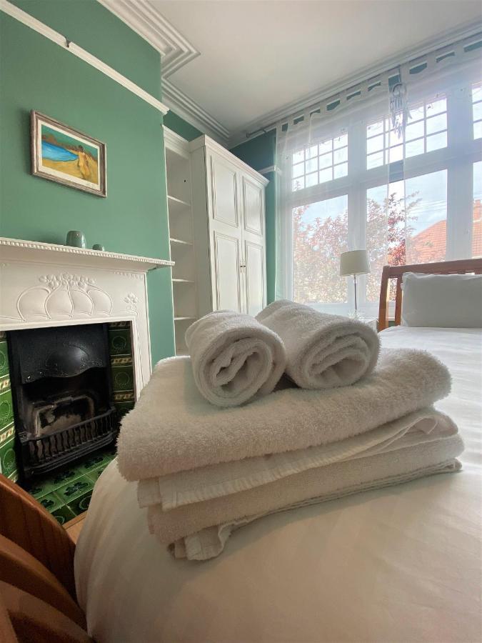 Ferienhaus Comfortable Escape Near Gloucester Road